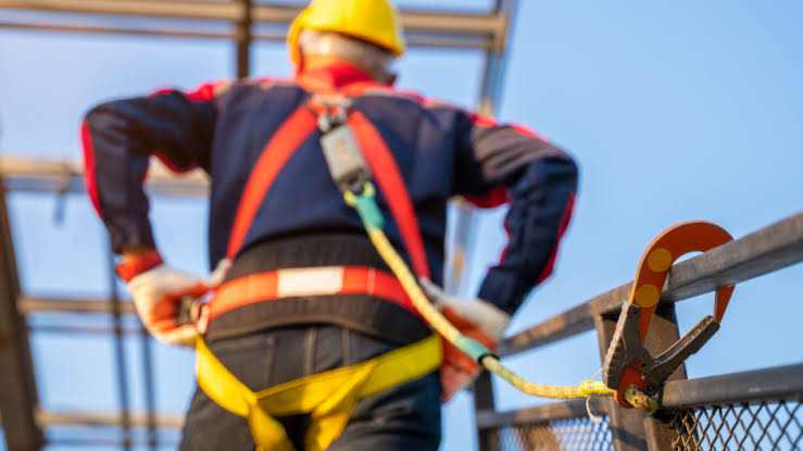 Top 5 Construction Safety Hazards and How to Avoid Them